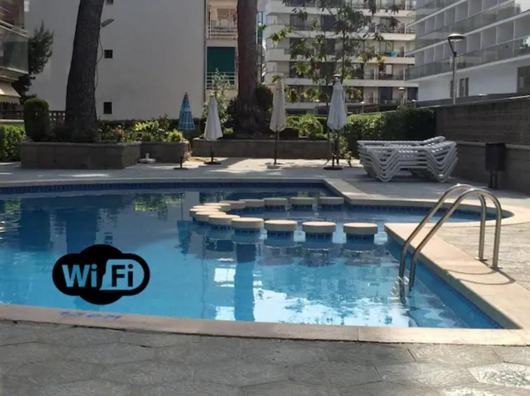 Apartamento Centrico Y Con Piscina A 5 Min. Playa Salou Exterior photo